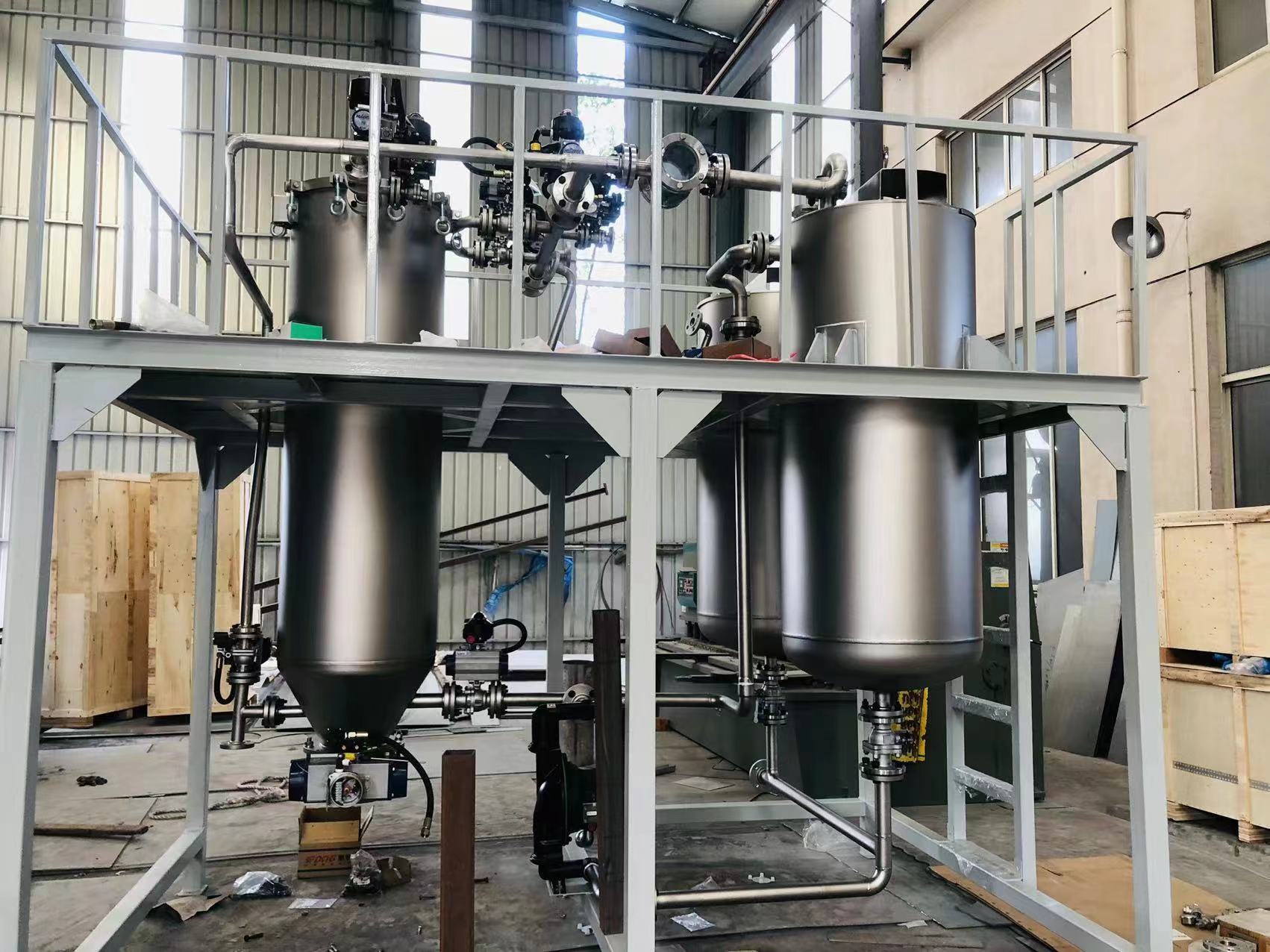 不銹鋼燭式過濾機(jī)